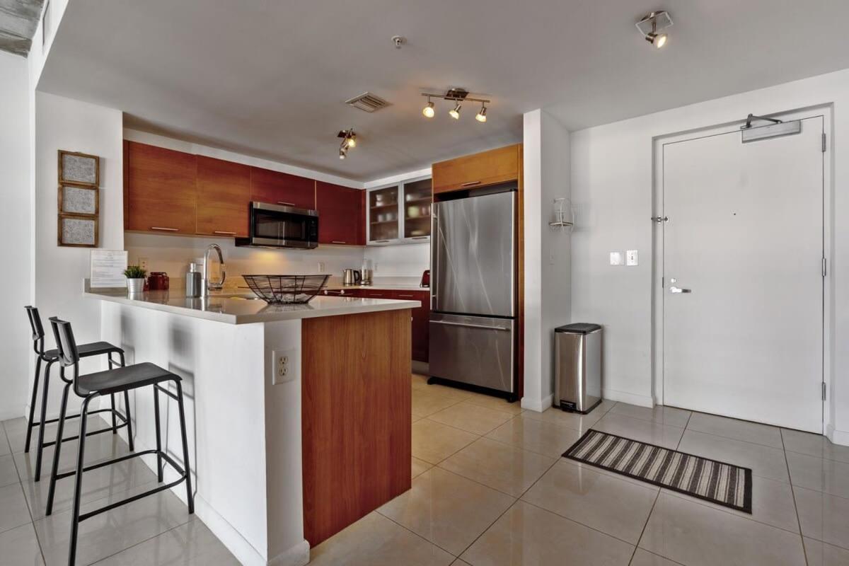City Condo In Midtown Wynwood With Pool And Parking Miami Luaran gambar