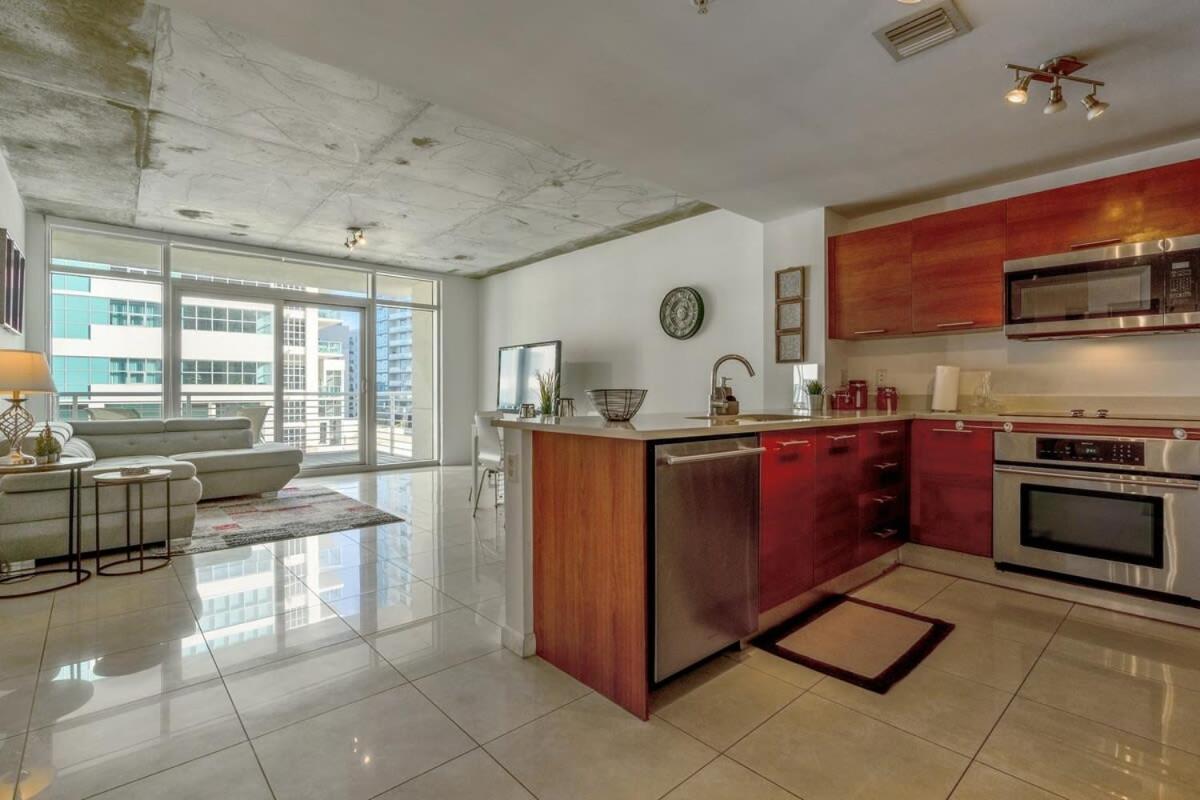 City Condo In Midtown Wynwood With Pool And Parking Miami Luaran gambar