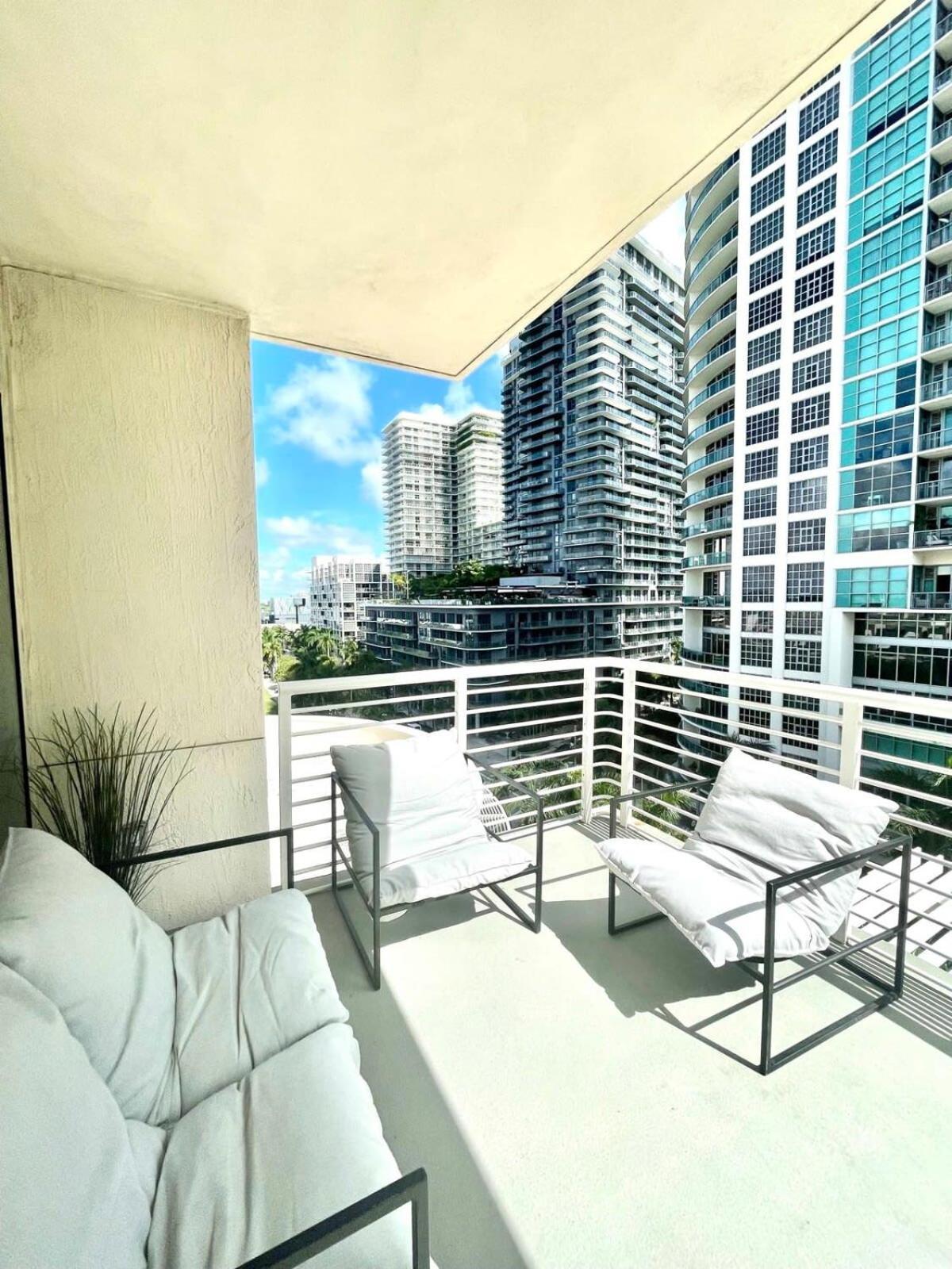 City Condo In Midtown Wynwood With Pool And Parking Miami Luaran gambar